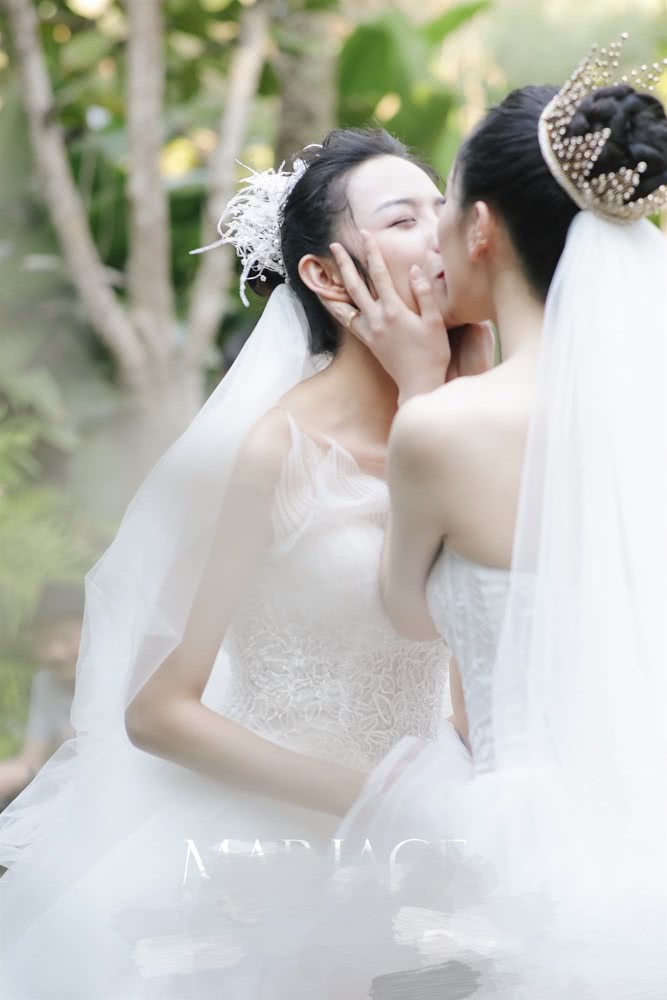 A9A64ABC41E1799B424E29A5EE6397769593CCF0_w667_h1000.jpg