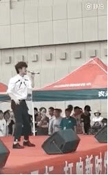 5A5AD1840973CC68CDE6FF5FFE0966996AFD60C6_size696_w158_h254.gif