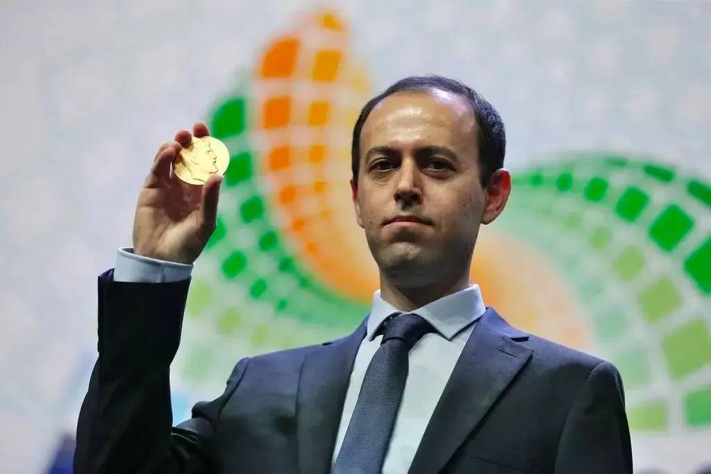 1625275474140253.jpg 7f79d8abe9cb3055d7c9bd093013c73a.jpg