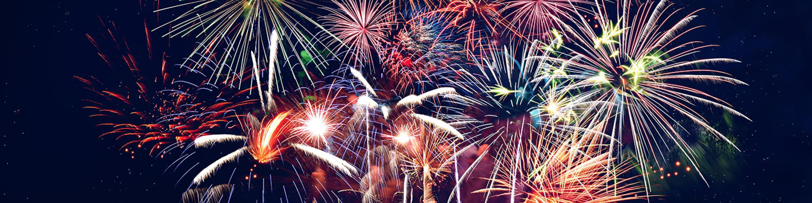 1500-fireworks-AdobeStock_90990567.jpg