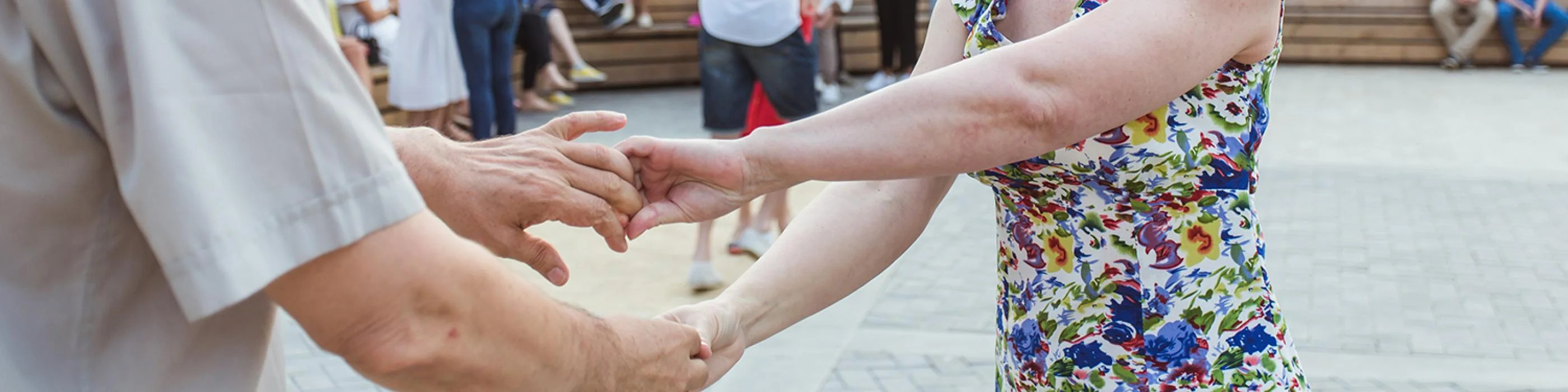 1500-Bachata-AdobeStock_322308108.jpg