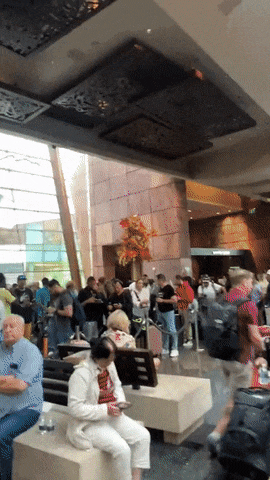 65075755e4345.gif