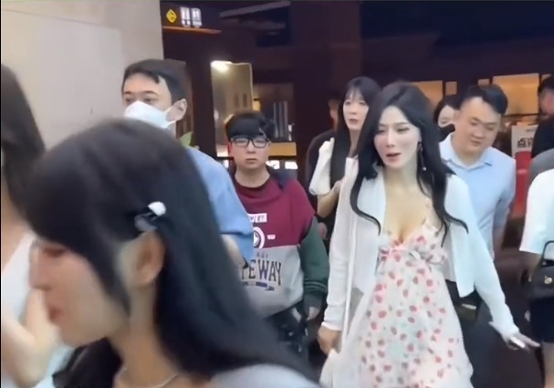 WANG_01.jpg