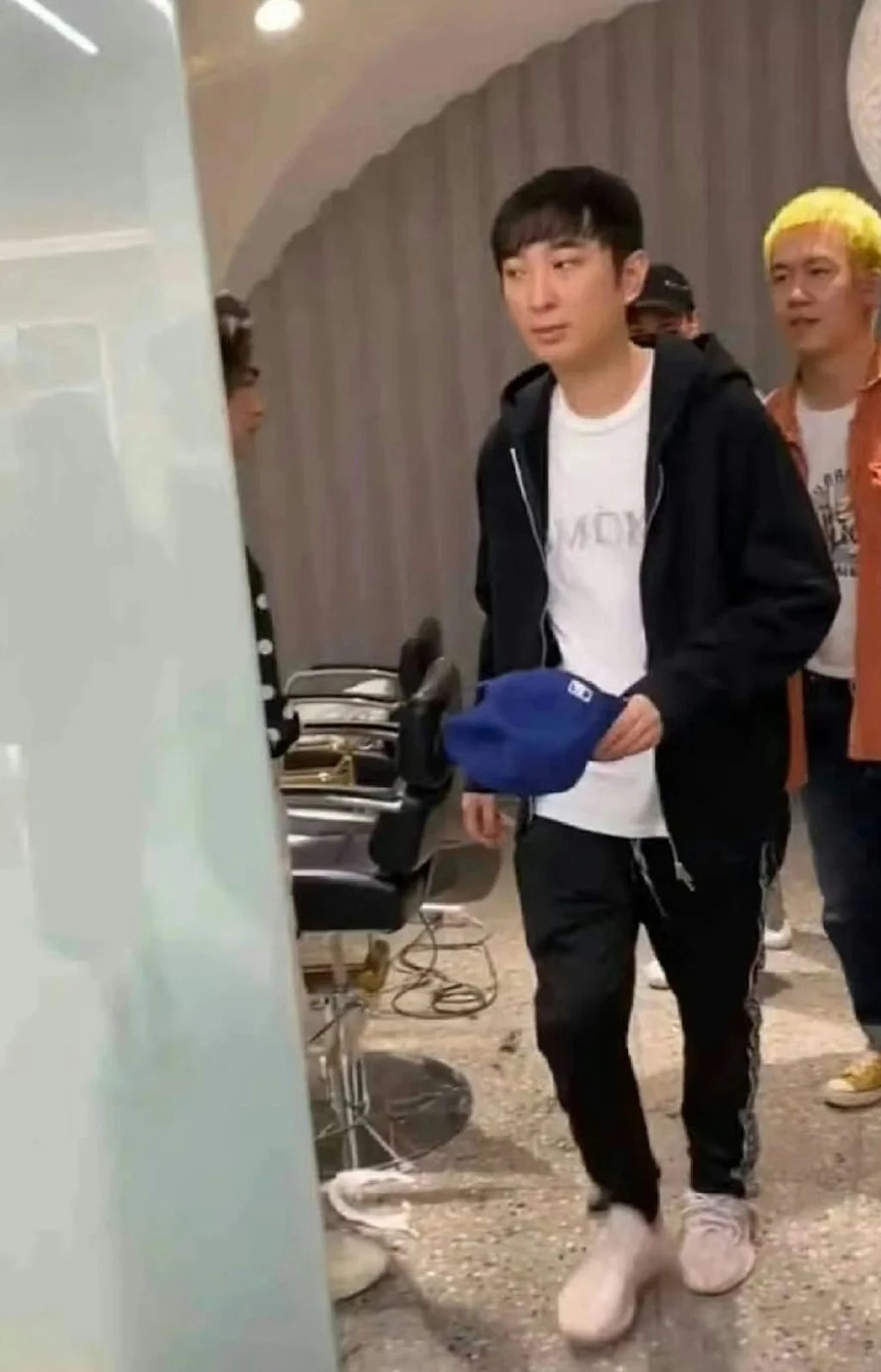 WONG_8_.jpg