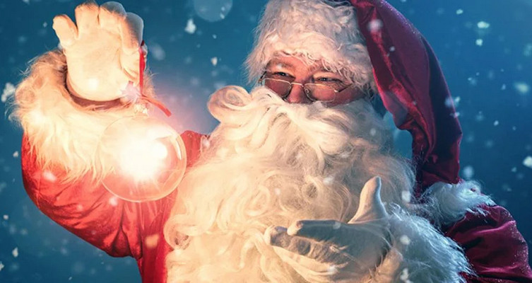 1500-christmas--santa-AdobeStock_304989228.jpg