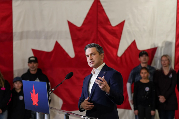 pierre-poilievre-chef-conservateur-campagne-electorale-colombie-britannique.jpg