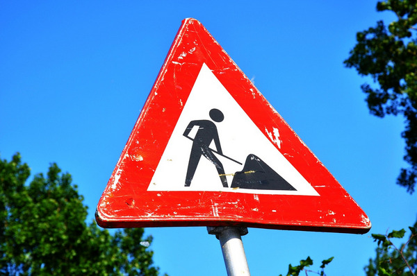 traffic-sign-1443060_1280.jpg