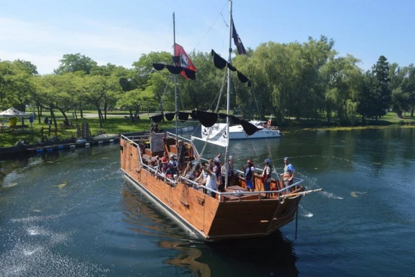 Pirate-Life-Ottawa-855x570.jpg