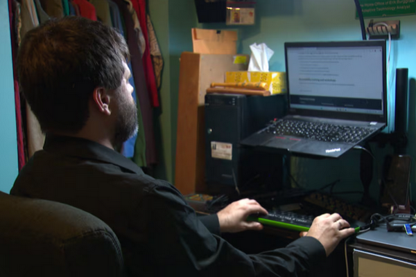 1764523323129024.png 692c652c0ee92_original.png