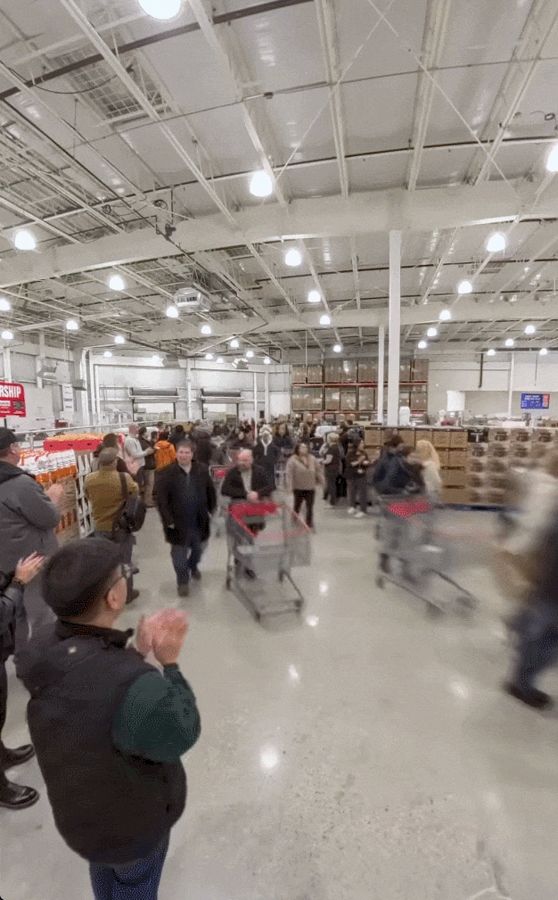 1765158735650482.gif 2.gif