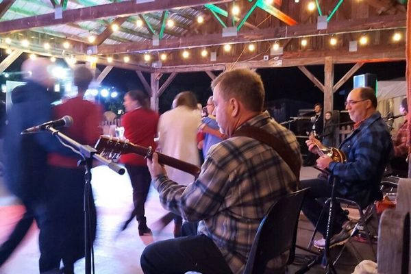 1787730158415628.jpg CV-Barn-Dance-2019-855x570.jpg