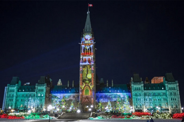 缩略图 | 渥太华周末精彩活动全攻略：灯光秀，滑冰，夜间漫步，斯坦利圣诞村，狗狗圣诞节，与圣诞老人共飞，假日手工活动，……