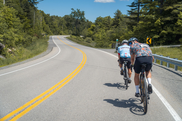 缩略图 | 第50届里多湖自行车之旅：从渥太华到金斯顿，往返两天，多达1500名骑手！
