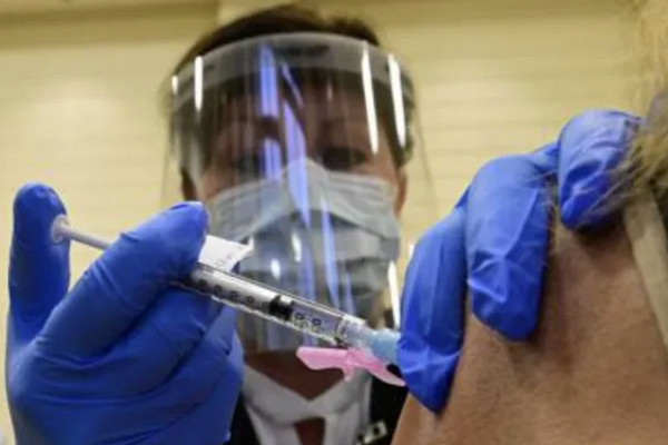 缩略图 | 3-15岁儿童感染率最高！新冠病毒再出新变种：安省已有20例新冠“蝉变种”！