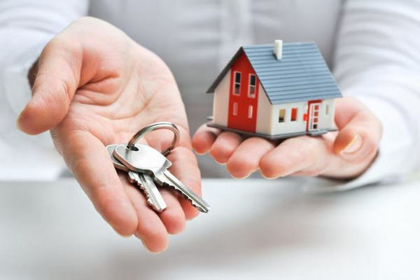 缩略图 | 渥太华独立House 两卧出租：包水电网，免费停车，交通便利
