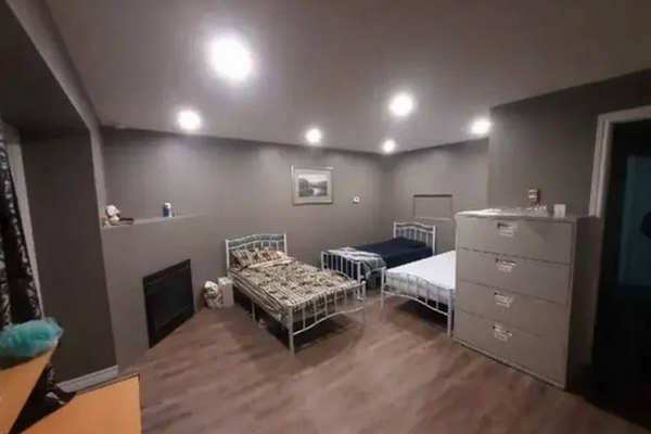 缩略图 | 安省房东又出花式招租，这种卧室竟要价$450一个月！