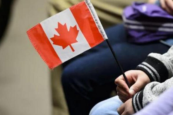 缩略图 | 加拿大移民制度惊现”倒退“，该省提名抽签只限这8个国家！