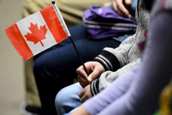 缩略图 | 加拿大梦？移民调查：幻想不再，一切只为了孩子