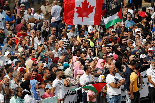 缩略图 | 加拿大宣布：这些加拿大人的家庭成员将获3年临时居留权