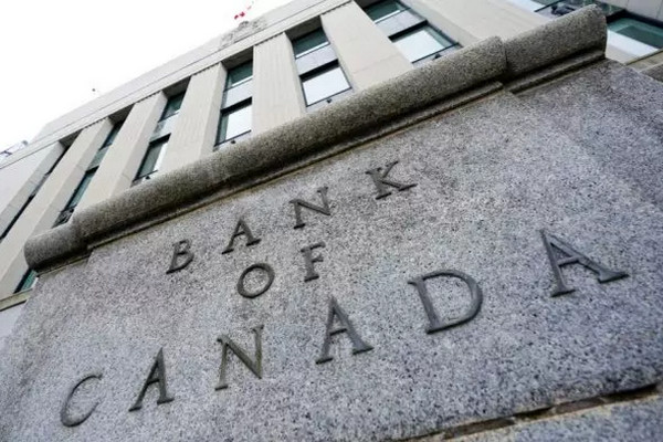 缩略图 | 加拿大央行即将再降息，会如何影响房贷和投资？