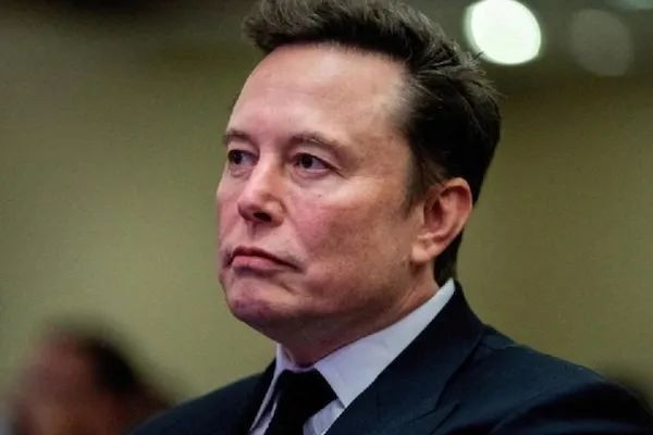 缩略图 | 马斯克紧急发声，要求员工不要抛售特斯拉股票！