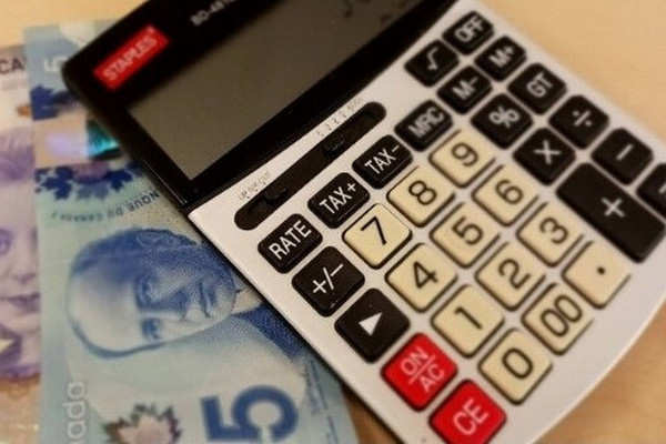 缩略图 | 加拿大报税季正式开始，4月30日截止，迟报恐被罚款！