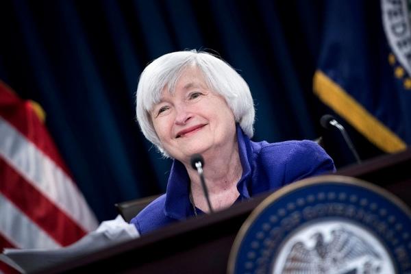 缩略图 | 耶伦警告：美国面临沦为“香蕉共和国”的危险！