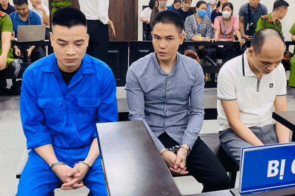 缩略图 | 男子赴越南工作遭囚禁，因拒编赌博程序被拔14颗牙！