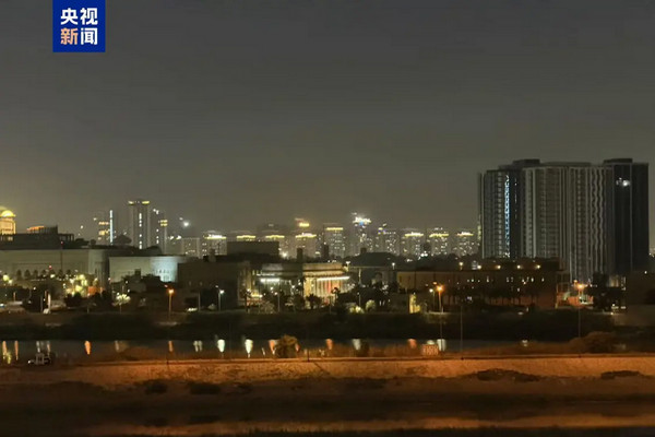 缩略图 | 美国驻伊拉克使馆遭袭