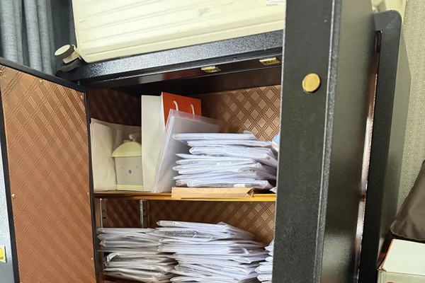 缩略图 | 女留学生遭遇“套路贷”陷阱：13万借款被恶意垒高至1260万！