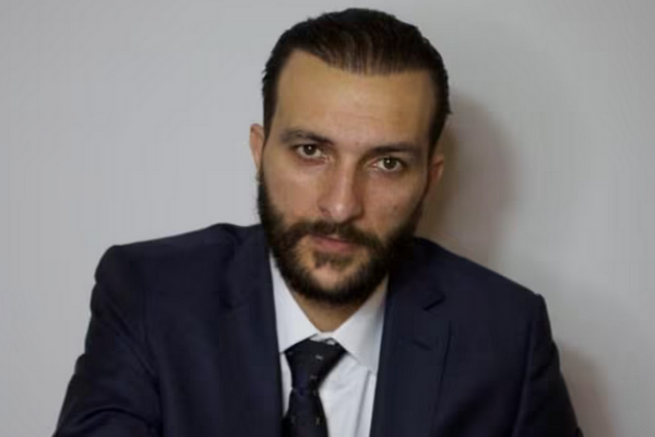 缩略图 | 加拿大男子拆东墙补西墙行骗，28人血汗钱被卷空！