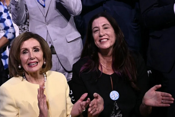 缩略图 | 佩洛西之女宣布竞选加州参议员