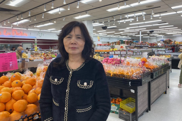 缩略图 | "每月损失数千刀"！加拿大华人超市女老板无奈：报警根本没用！