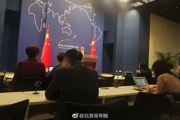 缩略图 | 中国外交部回应加拿大前外交官康明凯被拘事件
