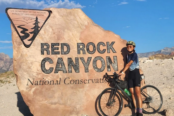 缩略图 | 35岁中国女子从小被罕见疾病折磨，留学加拿大后，改变一切！