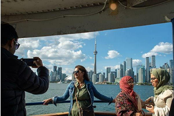 缩略图 | 加拿大五大城市跻身世界百强，多伦多居首！