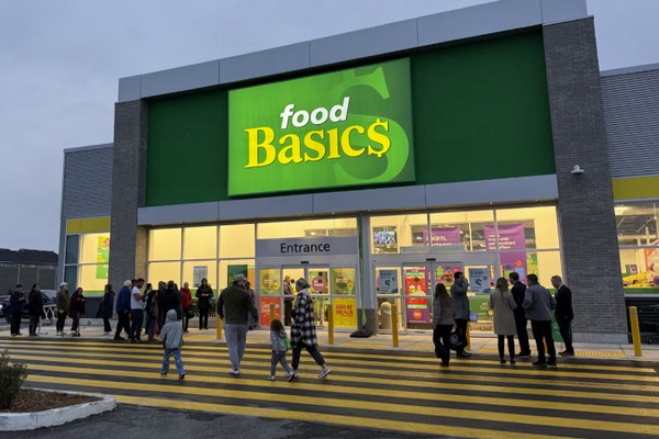 缩略图 | 好消息！Food Basics超市新店在半月湾社区正式开业！