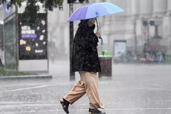 缩略图 | 加拿大部分省份将遭遇强雷暴，安省降雨量达50毫米！