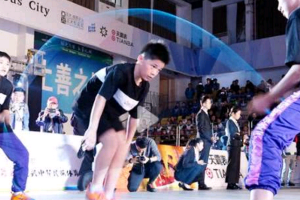 缩略图 | 人类极限！中国13岁少年打破这项世界纪录！