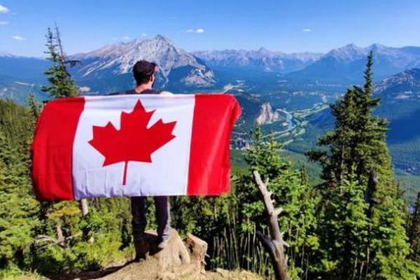 缩略图 | 加拿大幸福指数跌至第15位，有史以来最低排名
