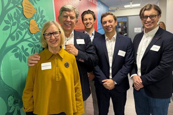 缩略图 | 渥太华食品银行收到四十年来最大笔捐款！渥太华社区对援助的需求仍不断增长！