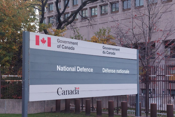 缩略图 | 加拿大拟组建30万民防军，全国动员，优先招募公务员！