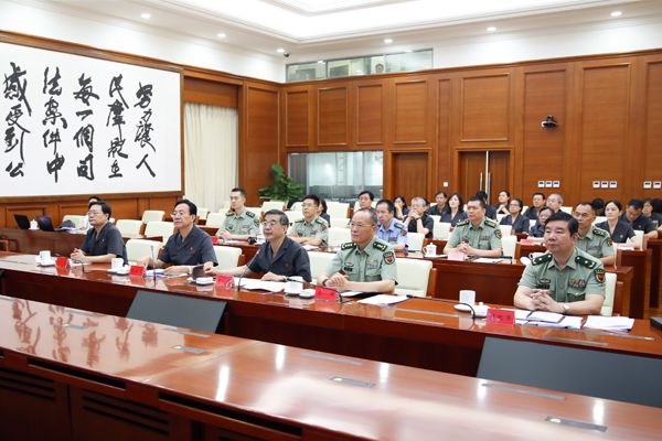 缩略图 | 重磅！中共中央军委后勤保障部部长换人