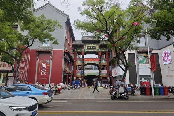 缩略图 | 漂白3次犯罪记录，县财政局长的霸道仕途