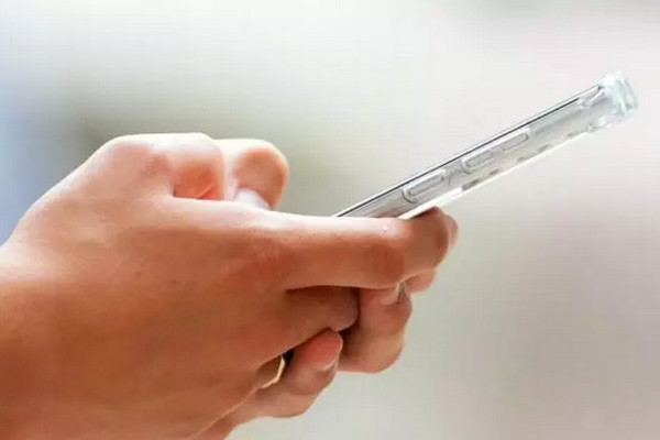 缩略图 | 加拿大三大电信公司从明年起，将提供更多平价漫游选择！