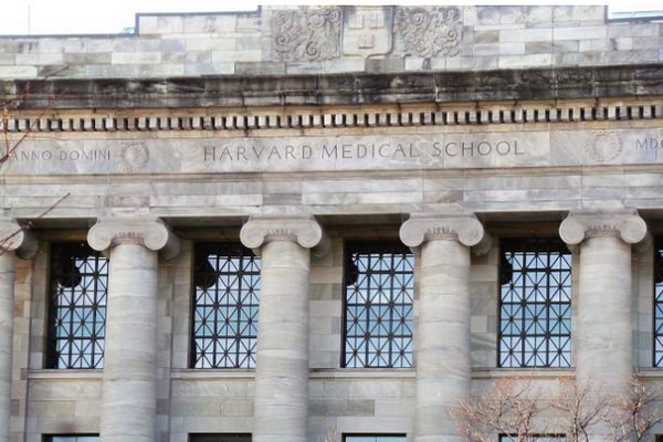 缩略图 | 两亿美元 哈佛医学院收到史上最大单笔捐款