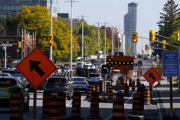 缩略图 | 渥太华哪条路最差？加拿大汽车协会正在评选“年度最差路段”，快去投票吧！