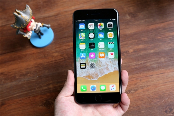 缩略图 | iPhone销量重伤 高盛称苹果像是下一个诺基亚