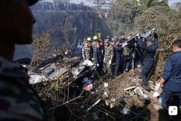 缩略图 | 尼泊尔空难事故：已致68人遇难