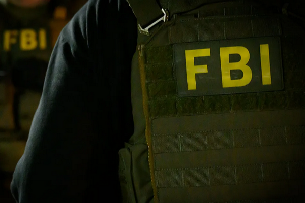 缩略图 | “最严重泄露事件之一”！FBI遭黑客组织报复
